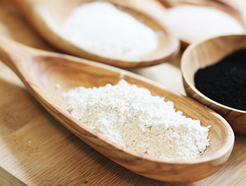 What Is Bentonite Clay? Top 3 Benefits of Bentonite Clay For Teeth